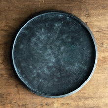 画像をギャラリービューアに読み込む, 千田稚子 S01 黒輪縁プレート大