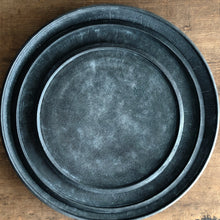 画像をギャラリービューアに読み込む, 千田稚子 S02 黒輪縁プレート小