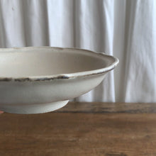 画像をギャラリービューアに読み込む, 石岡信之 44 白稜花5寸鉢