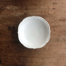 画像をギャラリービューアに読み込む, 石岡信之 44 白稜花5寸鉢