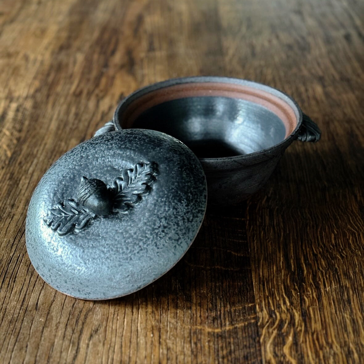 石渡磨美/ どんぐり土鍋黒