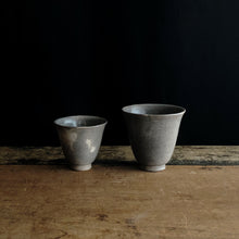 画像をギャラリービューアに読み込む, 瀬川辰馬 W21 炭化白釉酒器