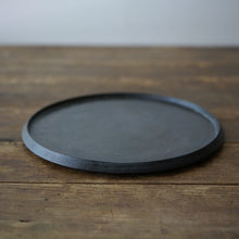画像をギャラリービューアに読み込む, 千田稚子 S01 黒輪縁プレート大