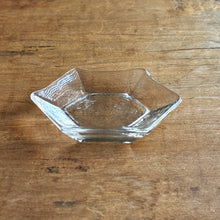 Load image into Gallery viewer, 小林裕之/希 K003 豆皿茶托六角
