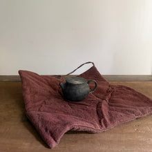 Charger l'image dans la galerie, 曖昧 A03  茶器包C
