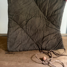 Charger l'image dans la galerie, 曖昧 A03  茶器包E

