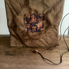 Charger l'image dans la galerie, 曖昧 A03  茶器包F
