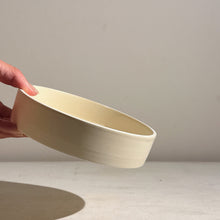 Charger l'image dans la galerie, 加藤かずみ K050 台皿16cm(IV)
