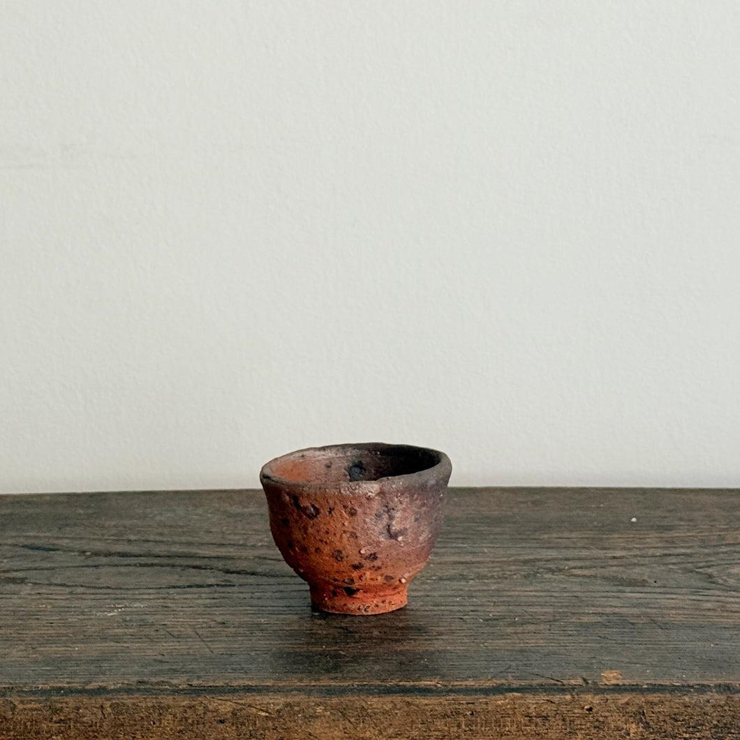 人気作家★森岡成好★南蛮【窯変】酒器（ぐいのみ） Amazon.co.jp: 森岡成好 南蛮 窯変 ぐい呑みA : ホーム＆キッチン